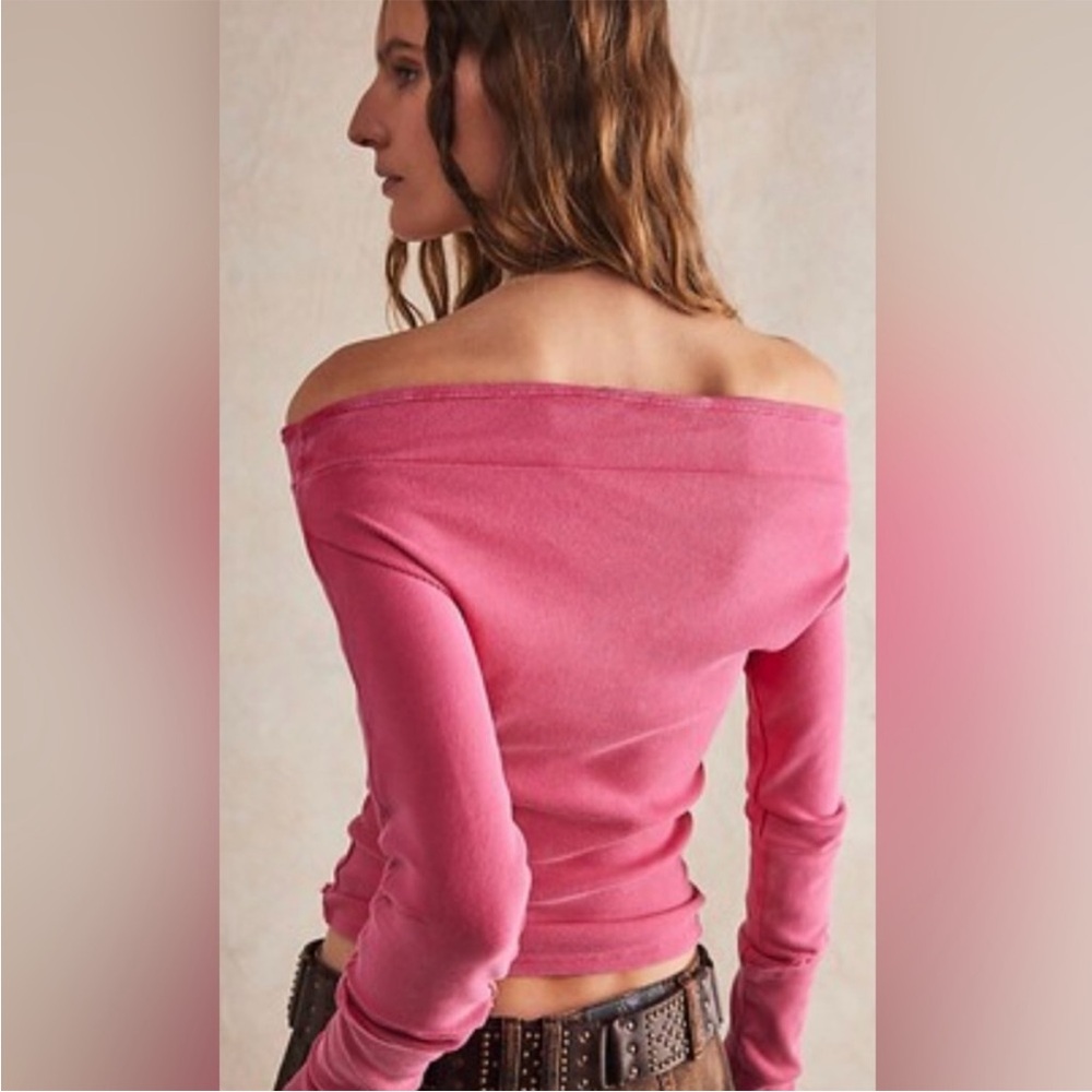 We the free  Gigi Pink Off The shoulder top  NWOT - Picture 2 of 10